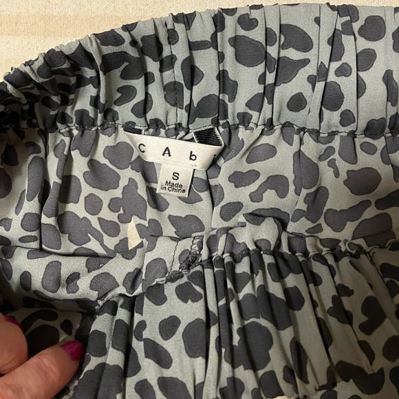 Blue and White Leopard CAbi Skirt - Picture 2 of 2